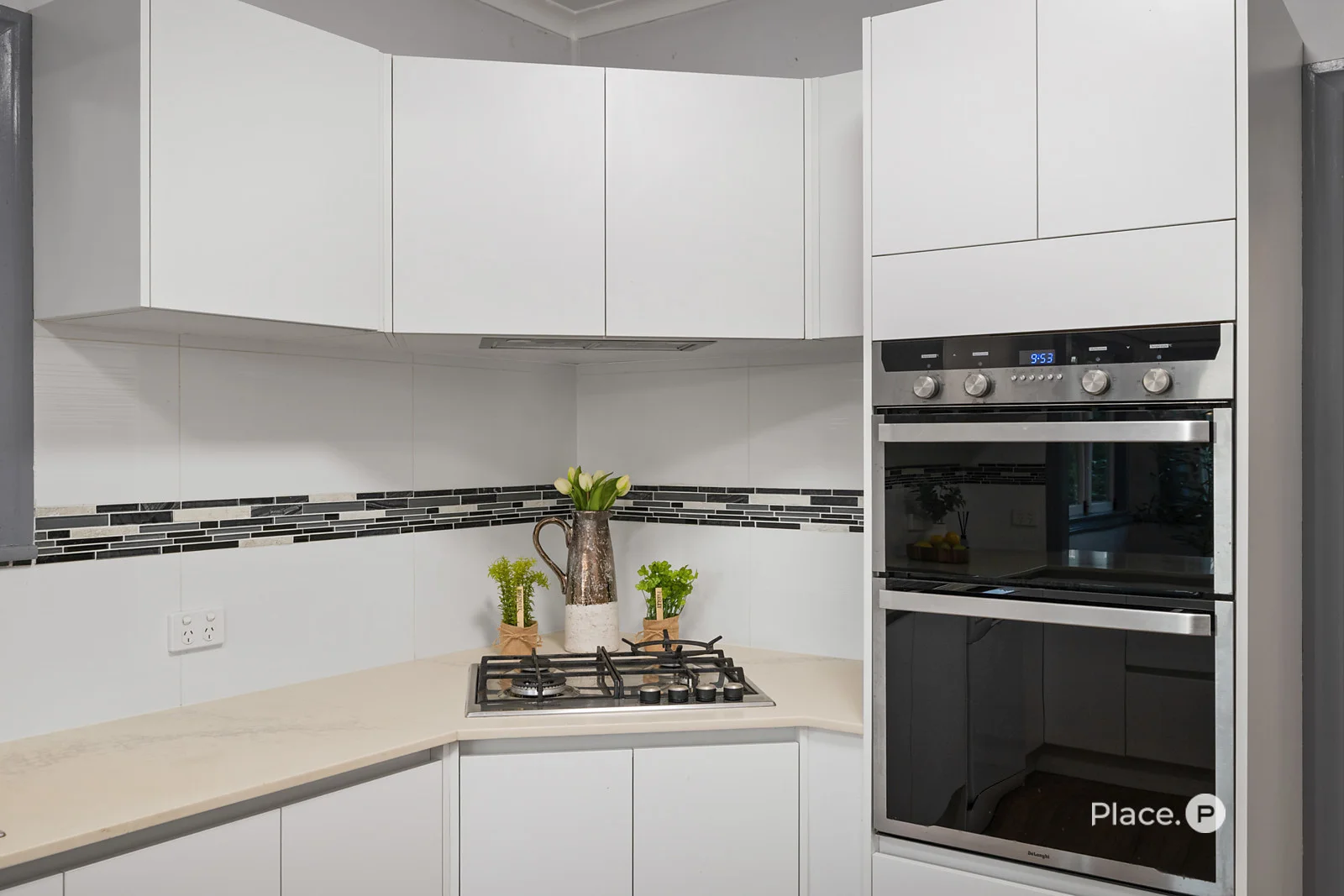 Additional image 13 of 38 Mansted Street, Holland Park West QLD 4121