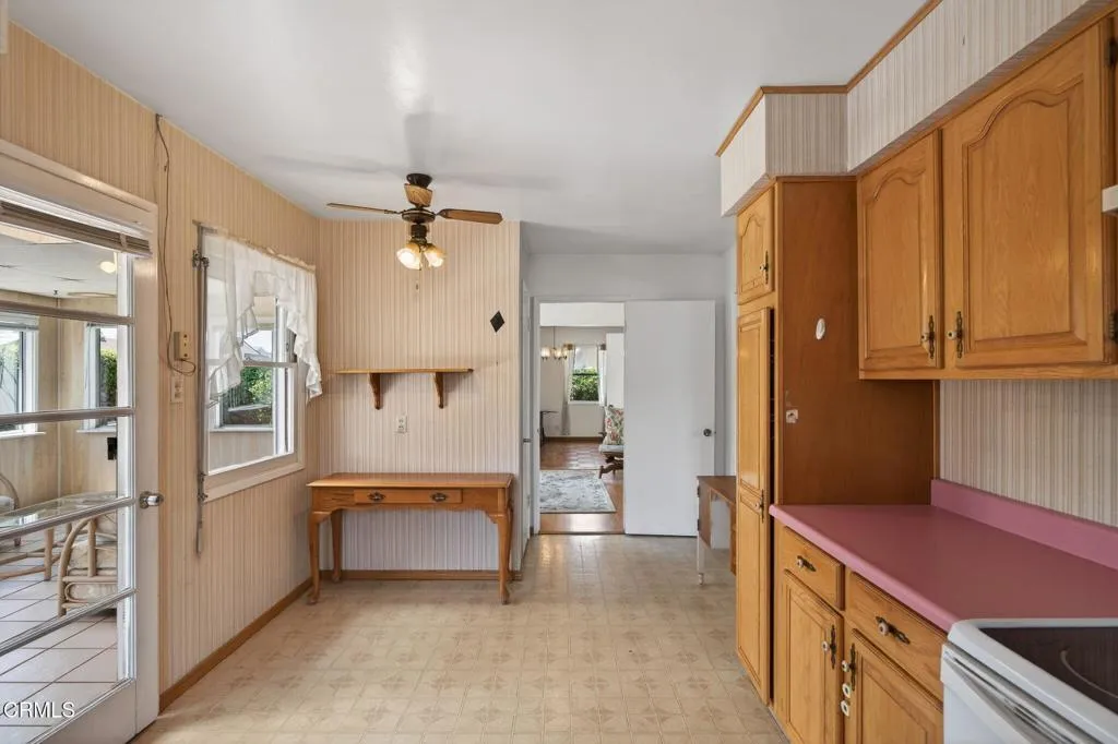Additional image 7 of 622 E Poplar Street, Oxnard, CA 93033