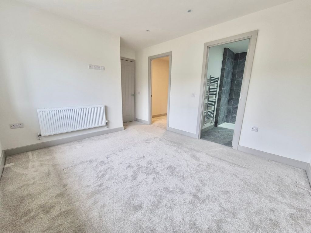 Additional image 18 of 6 bed detached house to rentPennyside Square, Loggerheads TF9