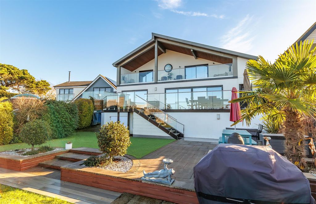 Additional image 61 of 5 bed detached house for saleBattery Road, Cowes PO31