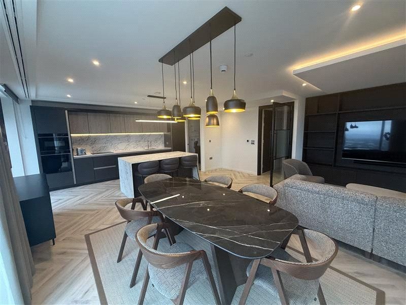 Additional image 2 of 2 bed flat to rentManchester Square Gardens, 2 Botanic Avenue Manchester, Greater Manchester M15