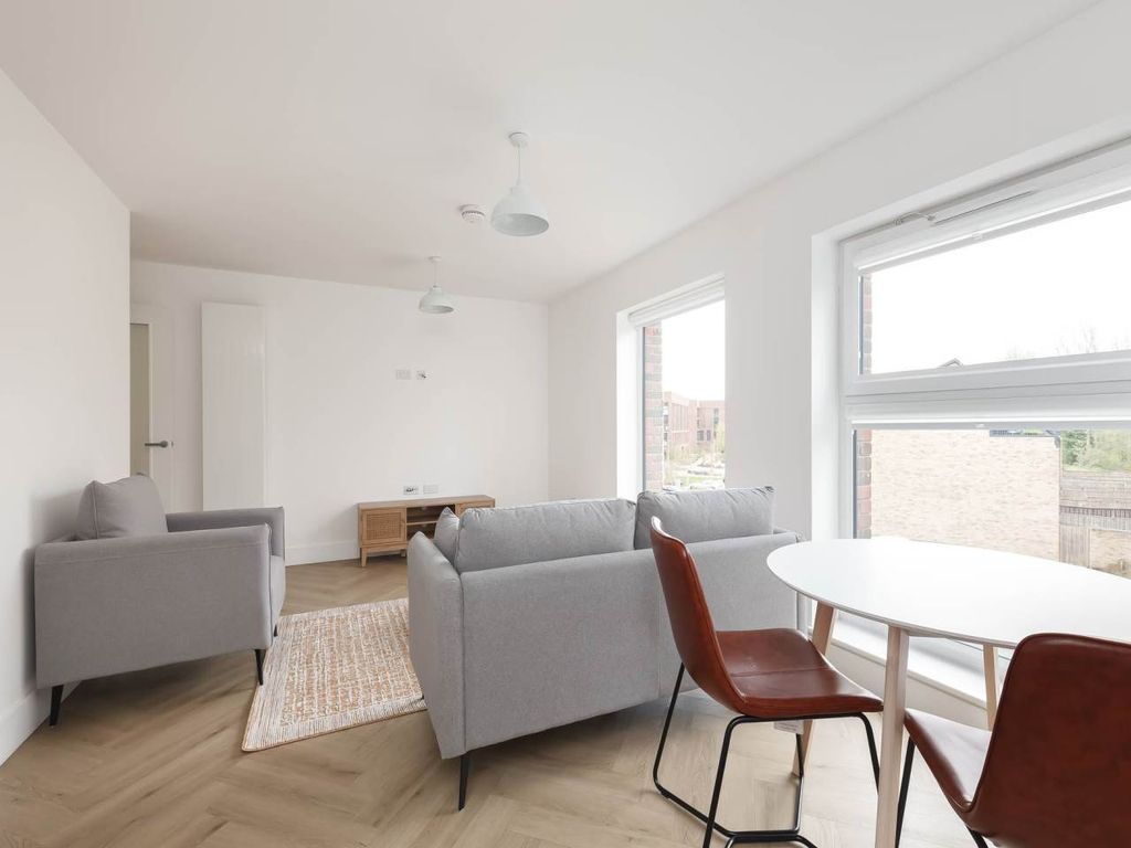 Additional image 5 of 1 bed flat to rentFestival Court, Festival Park, Glasgow G51