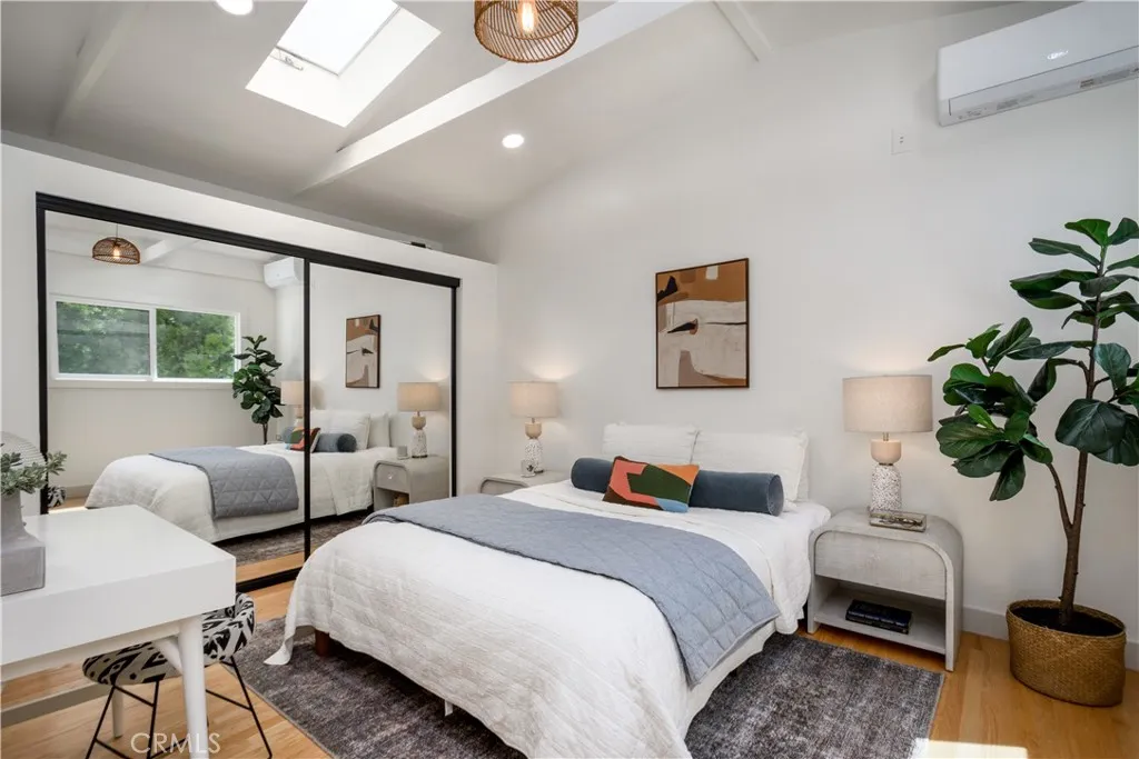 Additional image 23 of 223 Howland Canal Ct, Venice, CA 90291