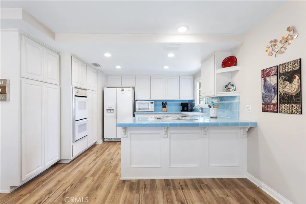 Additional image 13 of 10983 Topeka Drive, Northridge, CA 91326