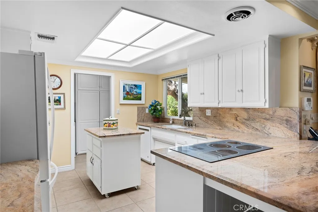 Additional image 14 of 1600 Helena Lane, Redlands, CA 92373
