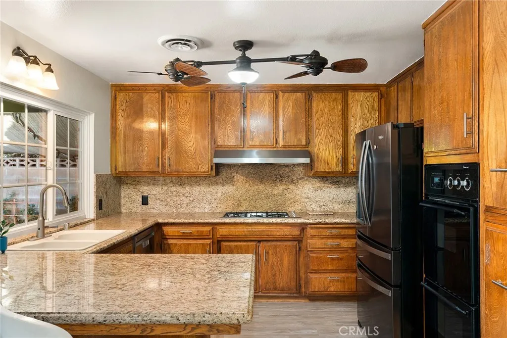 Additional image 15 of 43946 Galion Ave, Lancaster, CA 93536