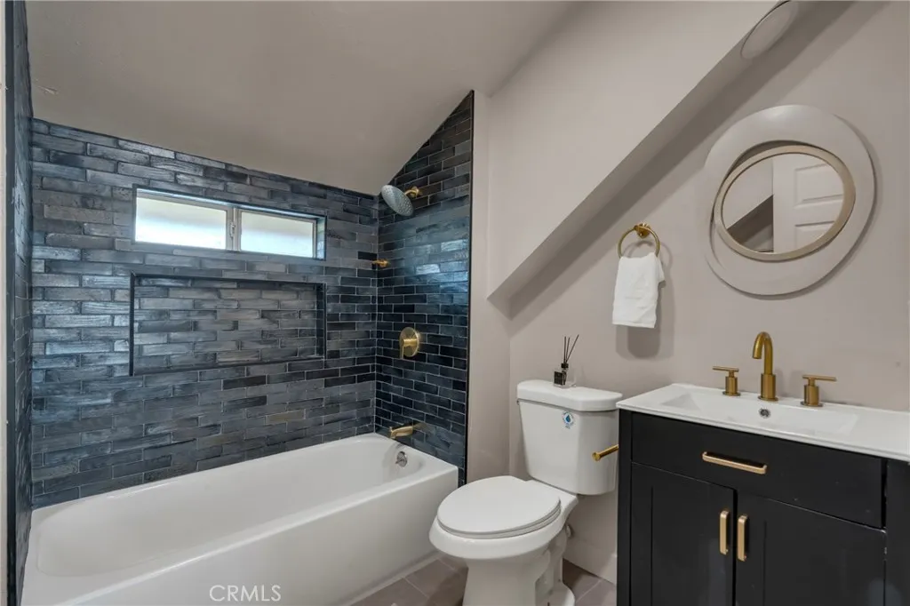 Additional image 82 of 520 E 8th Street, Corona, CA 92879