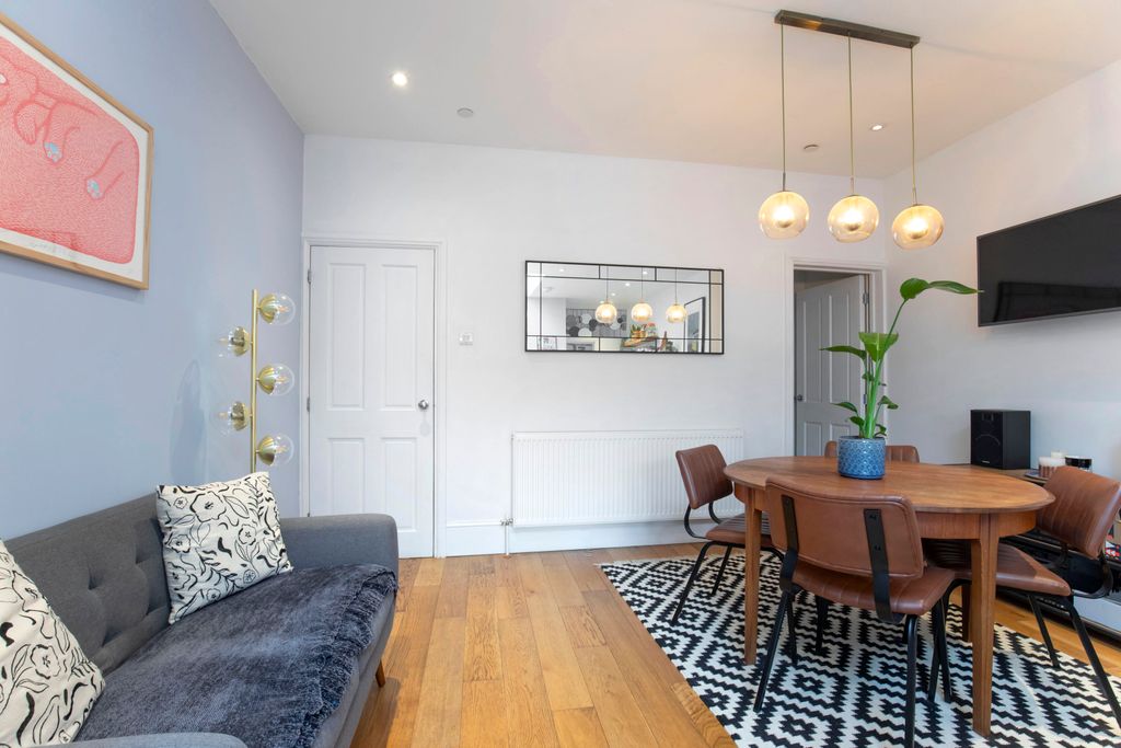 Additional image 5 of 2 bed terraced house to rentKeynsham Street, Cheltenham GL52