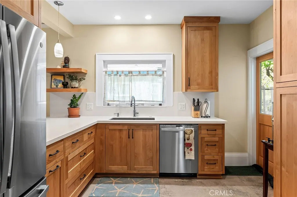 Additional image 21 of 587 E 3rd St, Chico, CA 95928
