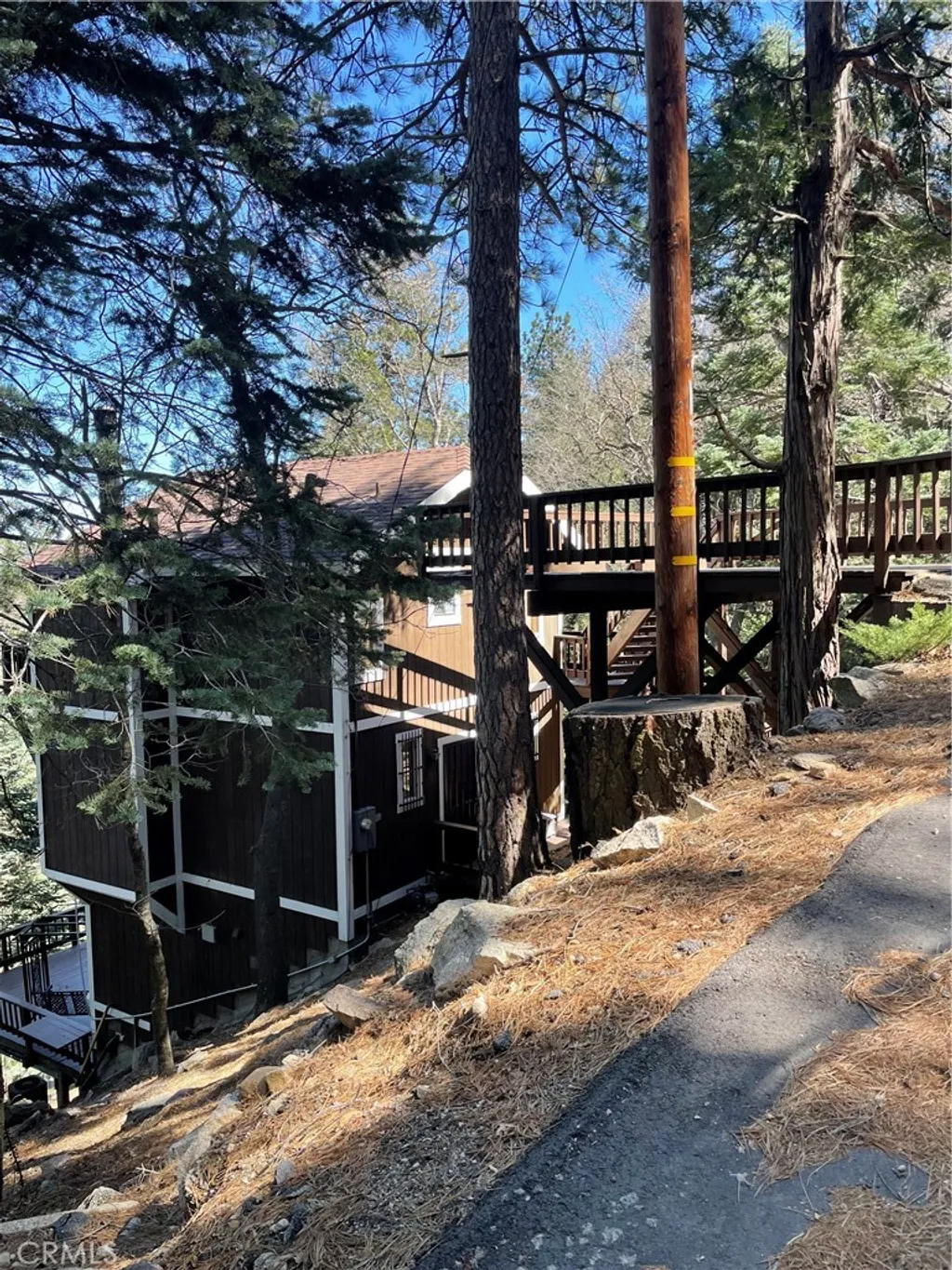1059 Mercury Way, Crestline, CA 92325 photo 4