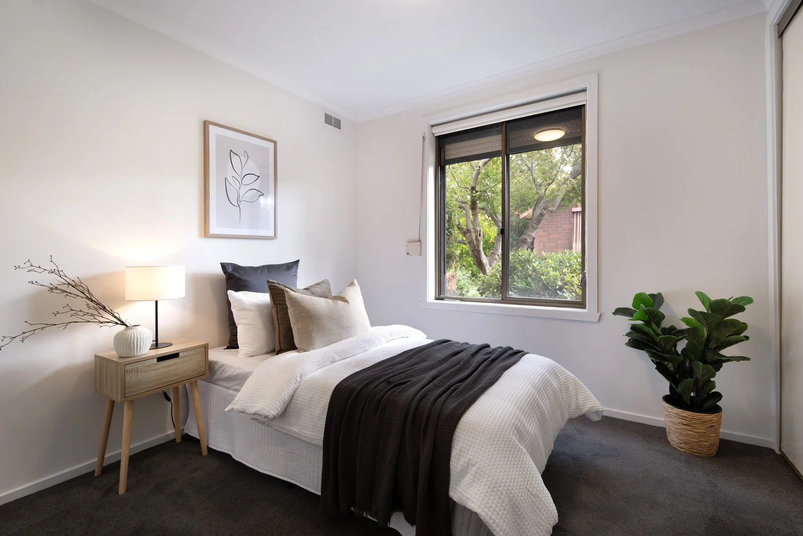 Additional image 9 of 1/16 Greenhill Avenue, Castlemaine VIC 3450