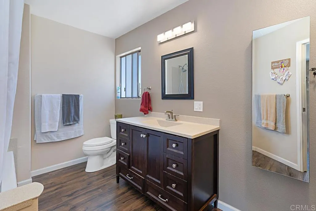 Additional image 61 of 5676 Chateau Dr, San Diego, CA 92117