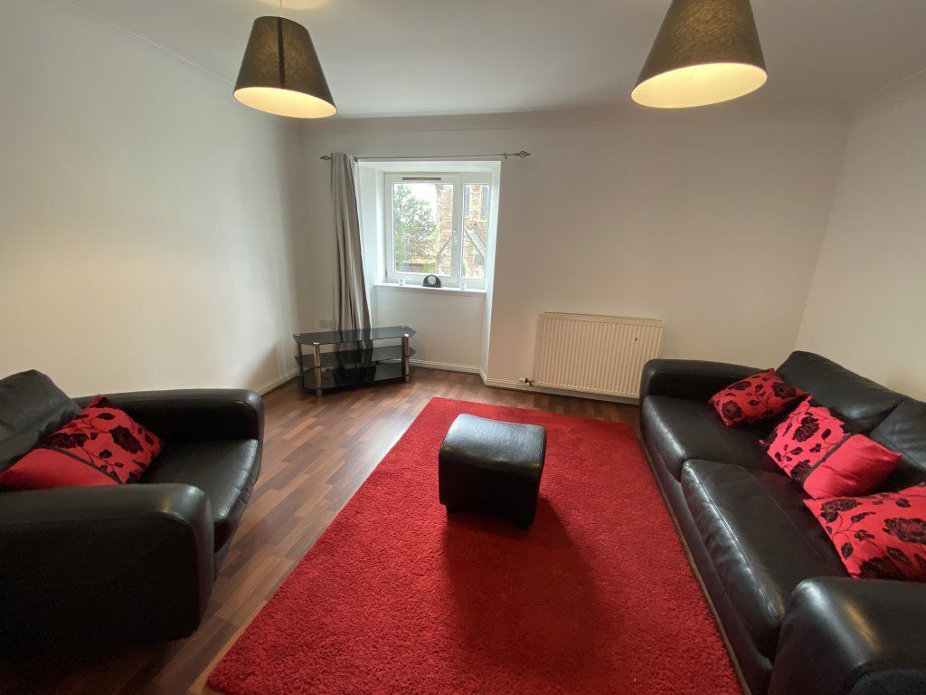 Additional image 2 of 4 bed semi-detached house to rentLawson Place, Dundee DD3