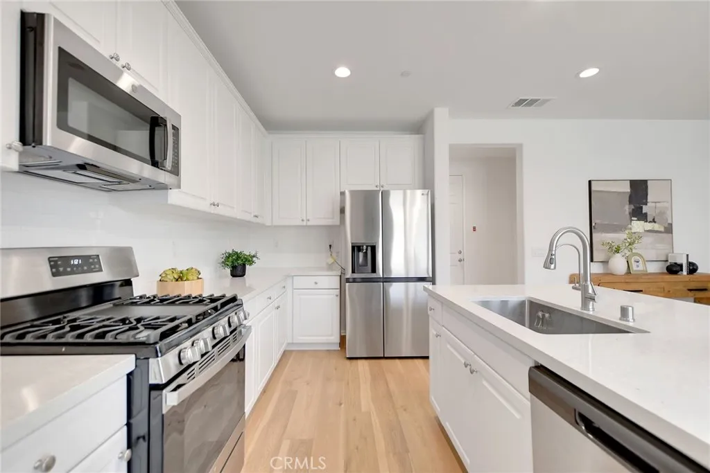 Additional image 52 of 352 Lilly, Rialto, CA 92376