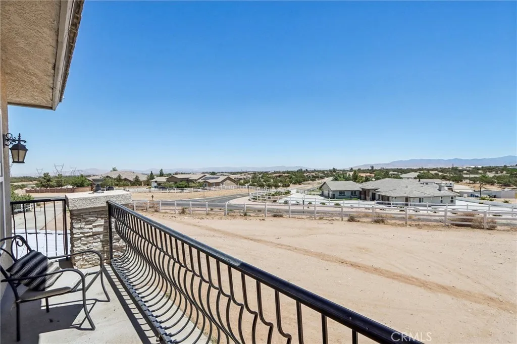 Additional image 7 of 8294 Aster Road, Oak Hills, CA 92344