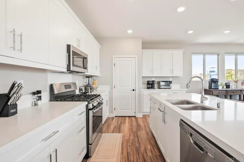 Additional image 83 of 1891 Cosmopolitan Lane Unit 6, Chula Vista, CA 91915