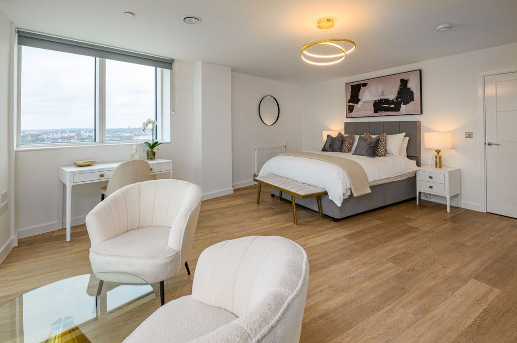 Additional image 9 of 2 bed flat to rentCentenary Plaza, Southampton SO19