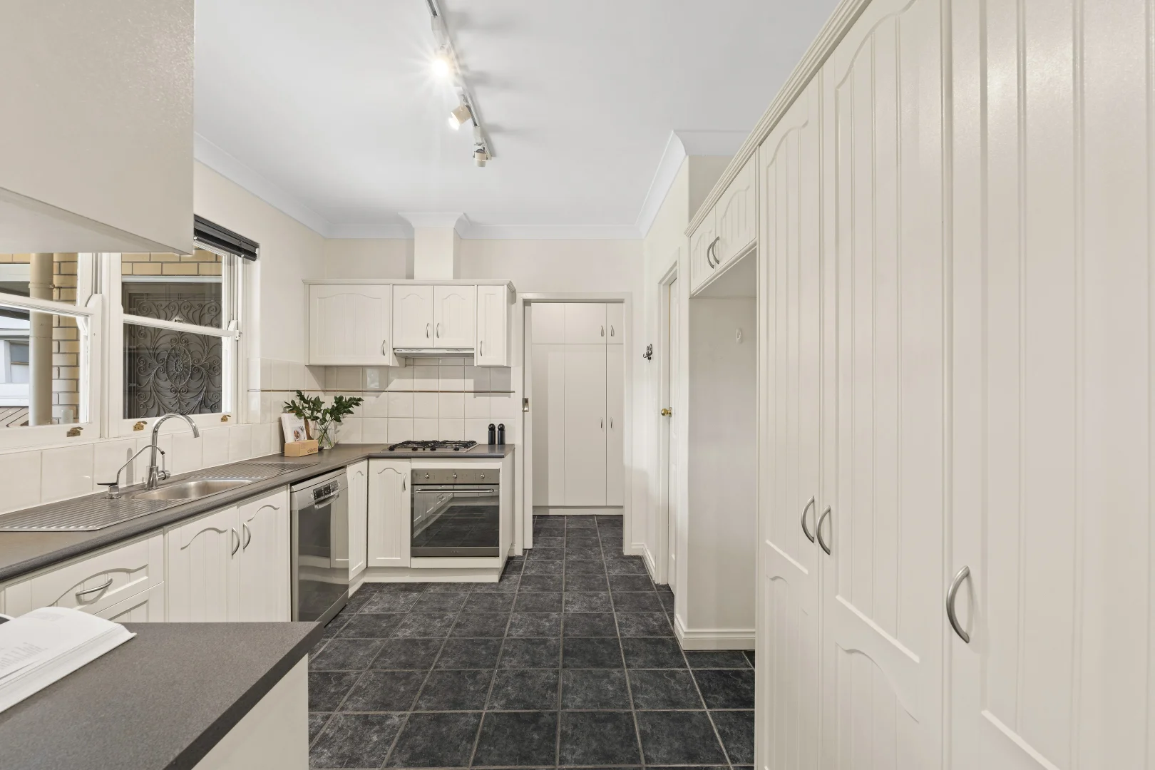 Additional image 4 of 16 Fairleys Road, Rostrevor SA 5073