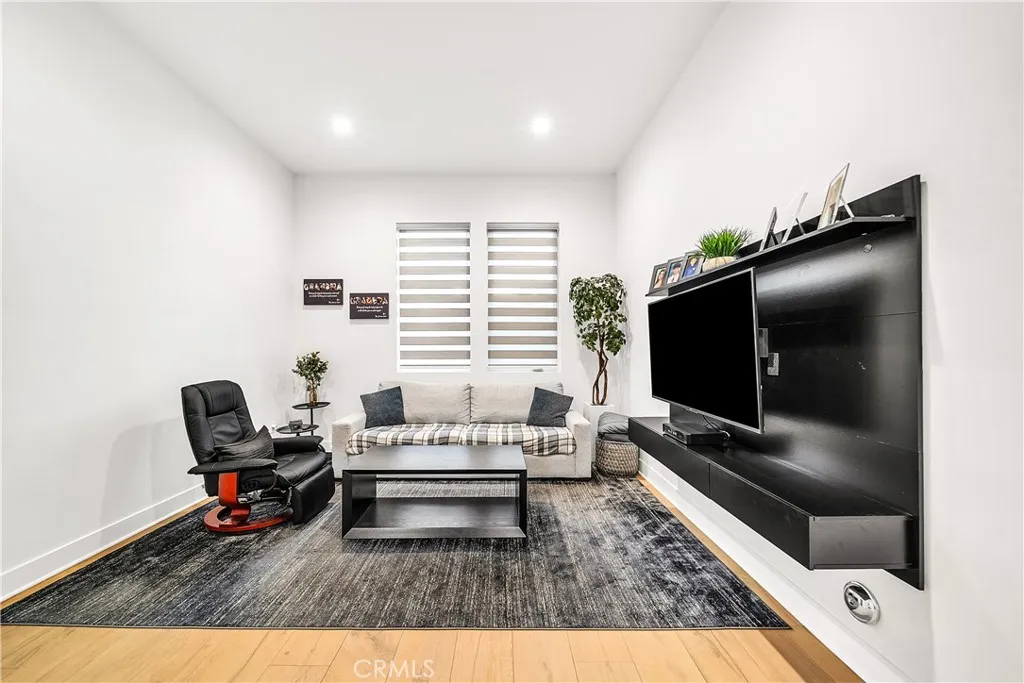 Additional image 45 of 20431 W Windsor Ln, Porter Ranch, CA 91326