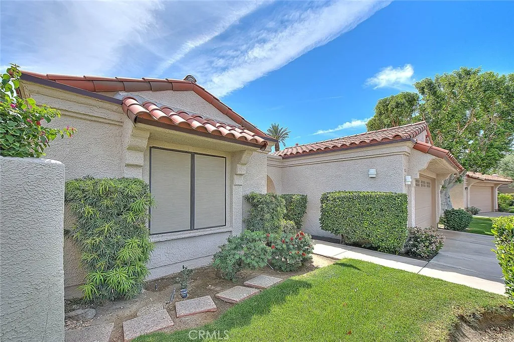 Additional image 3 of 48121 Calle Seranas, La Quinta, CA 92253