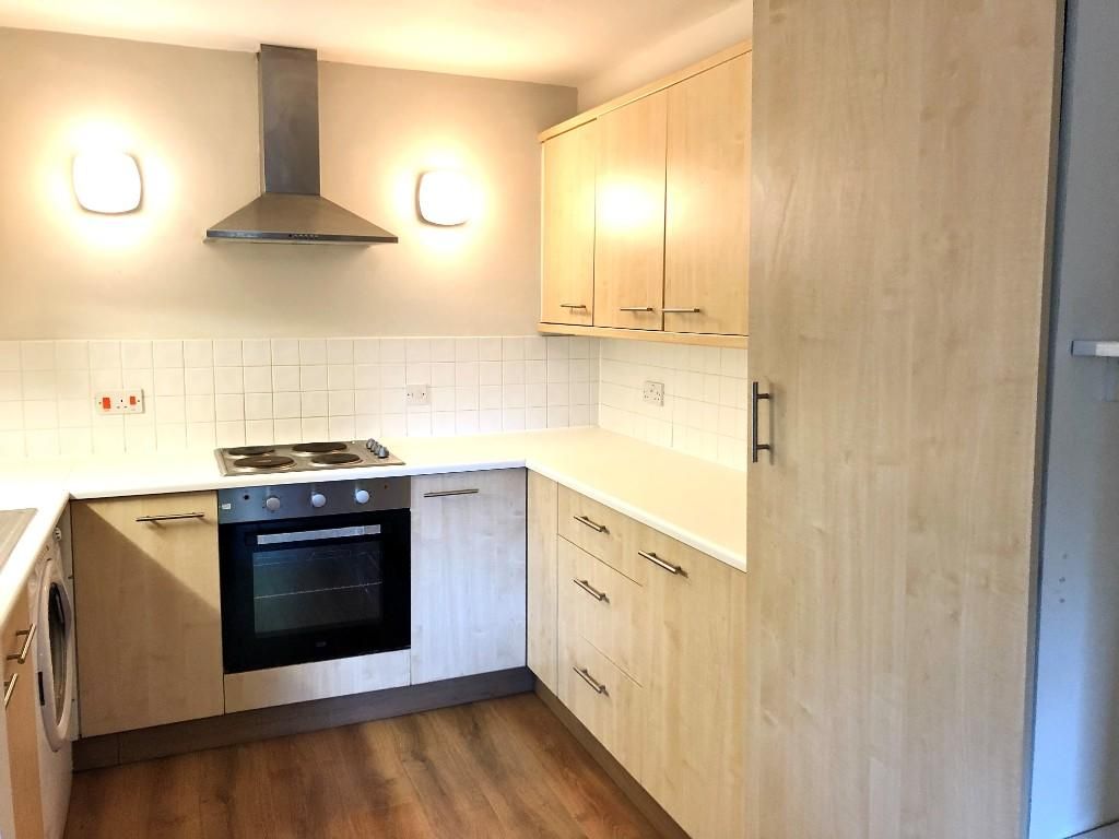 Additional image 3 of 4 bed flat to rentWhingate, Leeds LS12