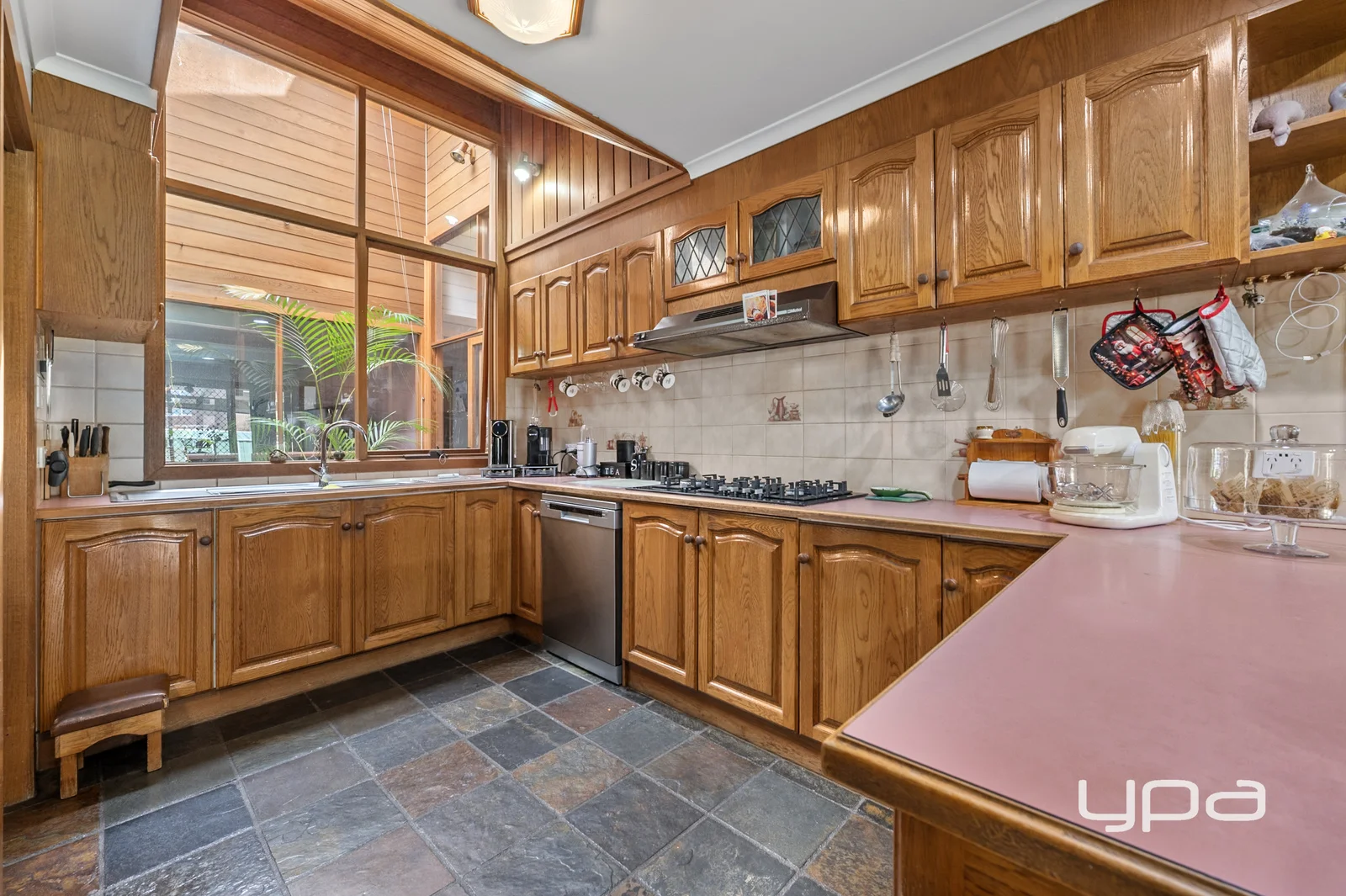 379 Centenary Avenue, Melton West VIC 3337 photo 4