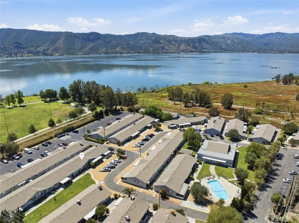 Additional image 2 of 150 E Lakeshore Dr, Lake Elsinore, CA 92530