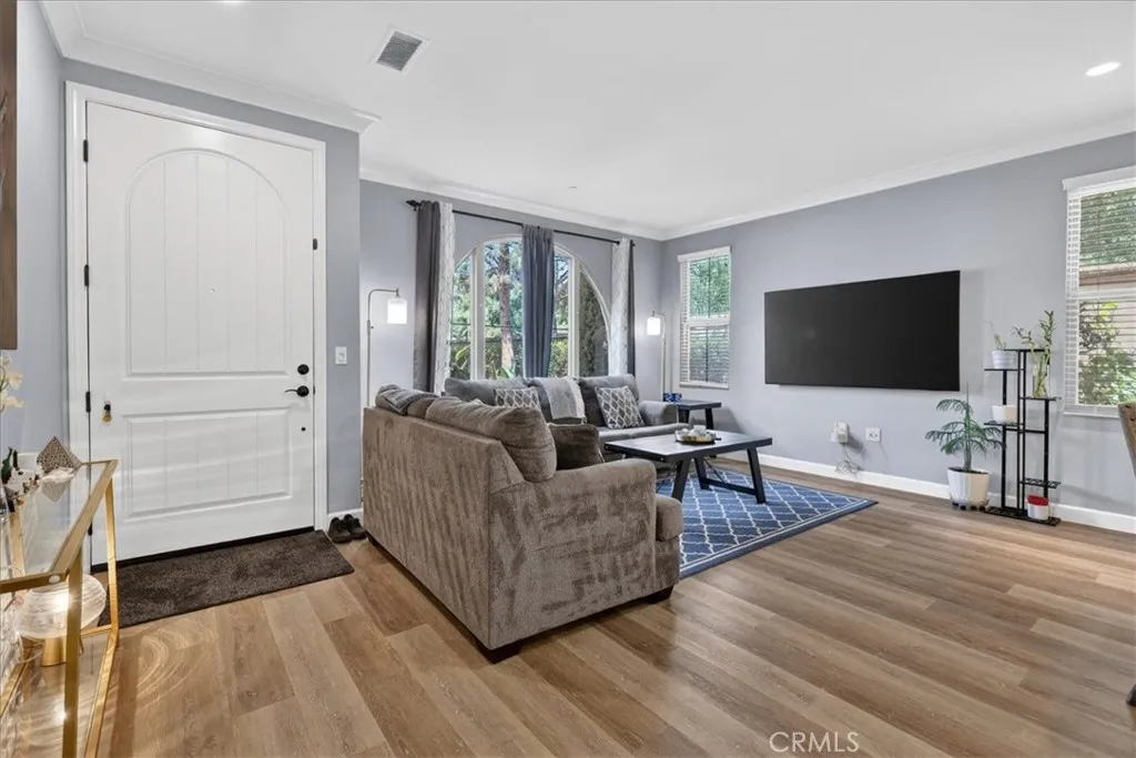 Additional image 5 of 268 Overbrook, Irvine, CA 92620