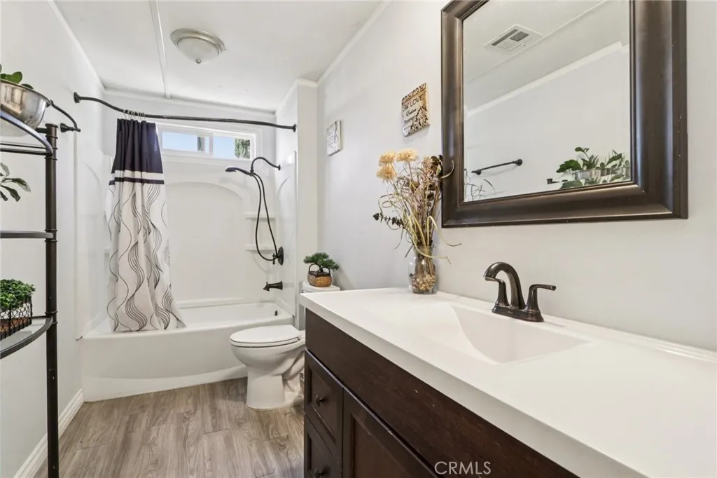 Additional image 40 of 16079 Yarnell Street Unit C27, Sylmar, CA 91342
