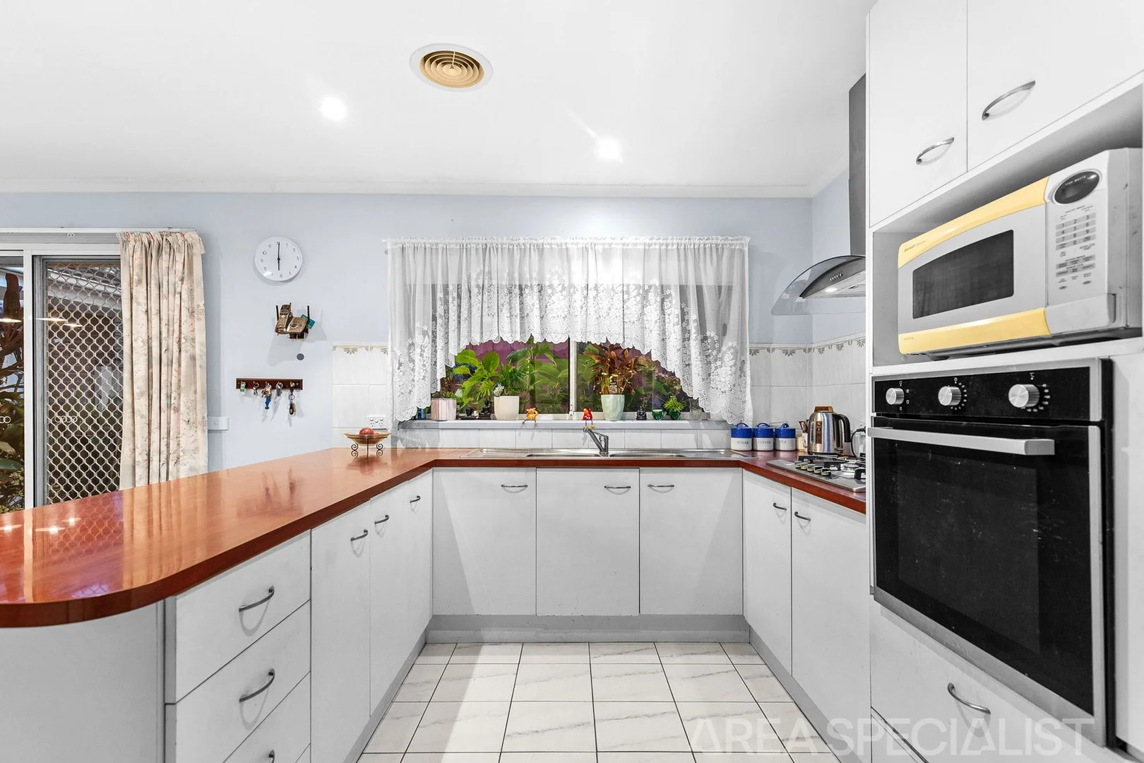 Additional image 3 of 14 Greenslopes Drive, Carrum Downs VIC 3201
