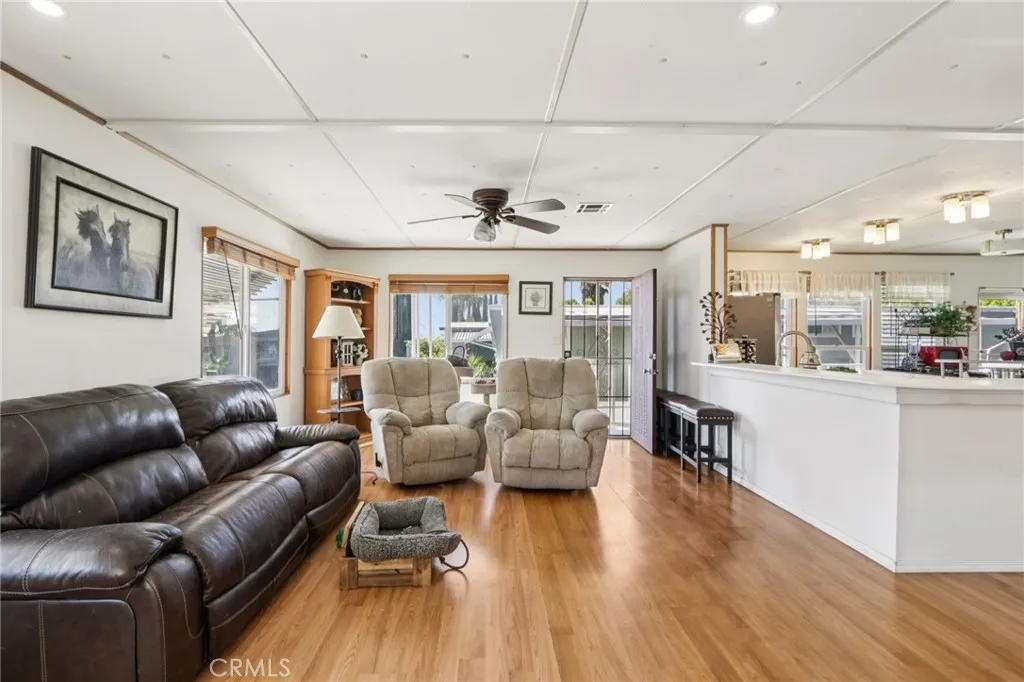 Additional image 7 of 16079 Yarnell Street Unit C27, Sylmar, CA 91342