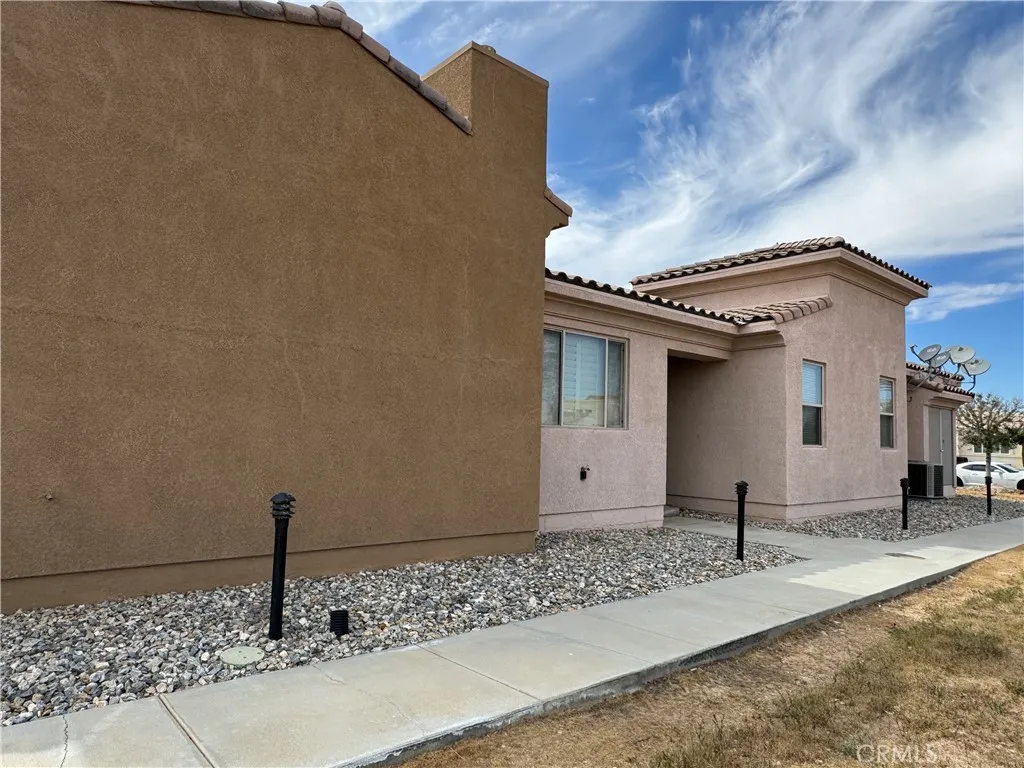 Additional image 18 of 14395 Nautical Ln Unit E, Helendale, CA 92342