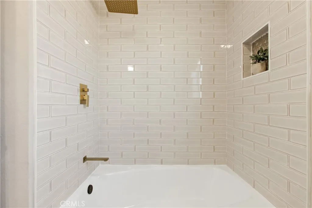 Additional image 17 of 934 S Donna Beth Avenue, West Covina, CA 91791
