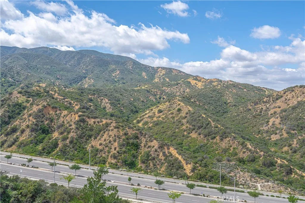 Additional image 32 of 2552 Avenida Del Vista Unit 204, Corona, CA 92882