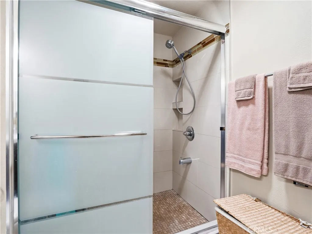Additional image 20 of 26835 Avenue Of The Oaks Unit B, Newhall, CA 91321