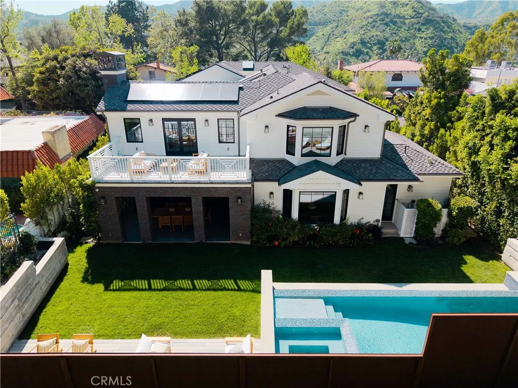 2520 La Condesa Drive, Los Angeles, CA 90049