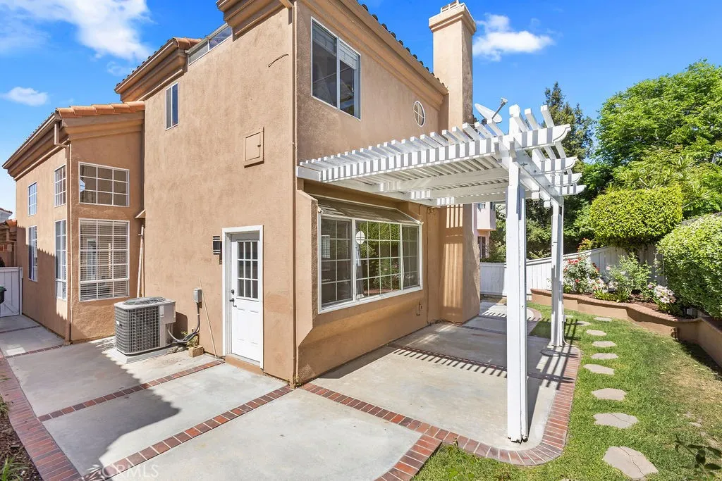 Additional image 63 of 6 Aprilla, Irvine, CA 92614