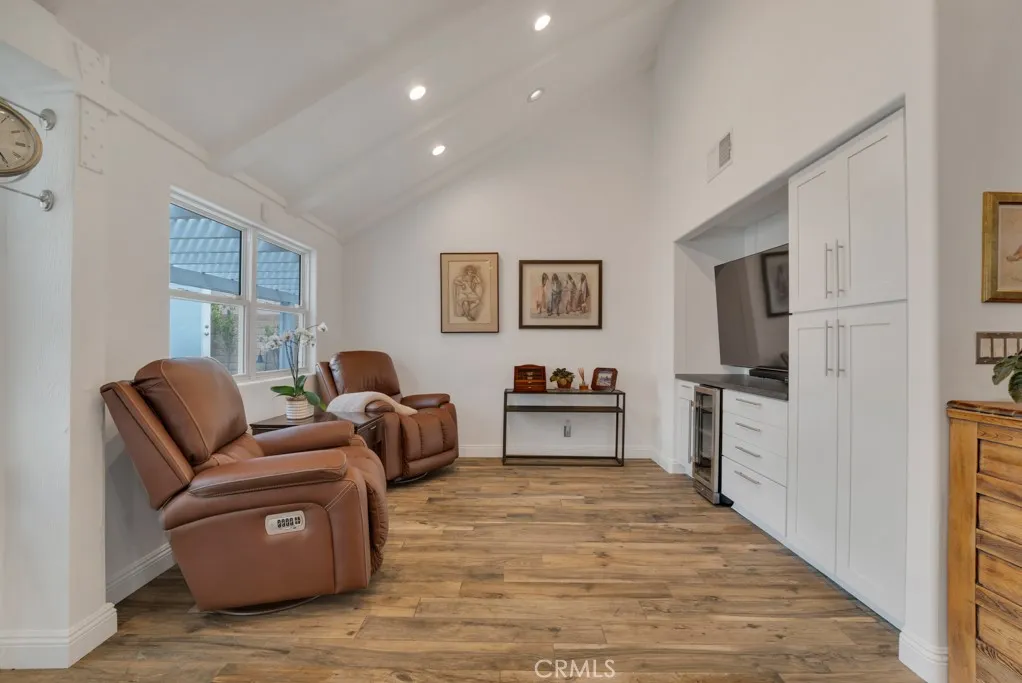 Additional image 63 of 6305 Crebs Ave, Tarzana, CA 91335