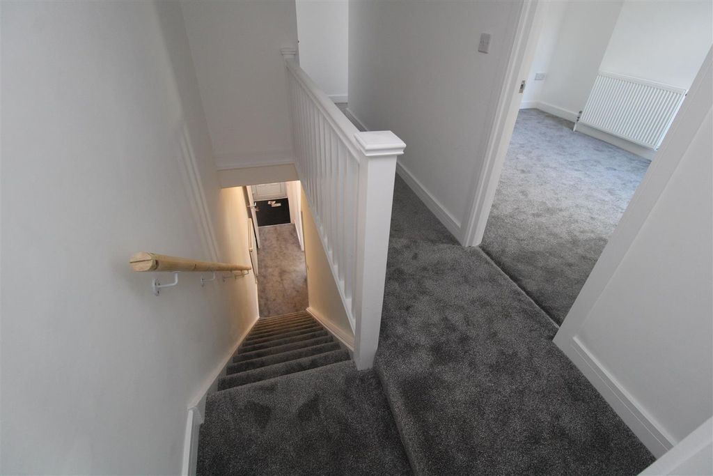 Additional image 11 of 4 bed semi-detached house to rentCanning Street Cwm Ebbw Vale, Ebbw Vale NP23