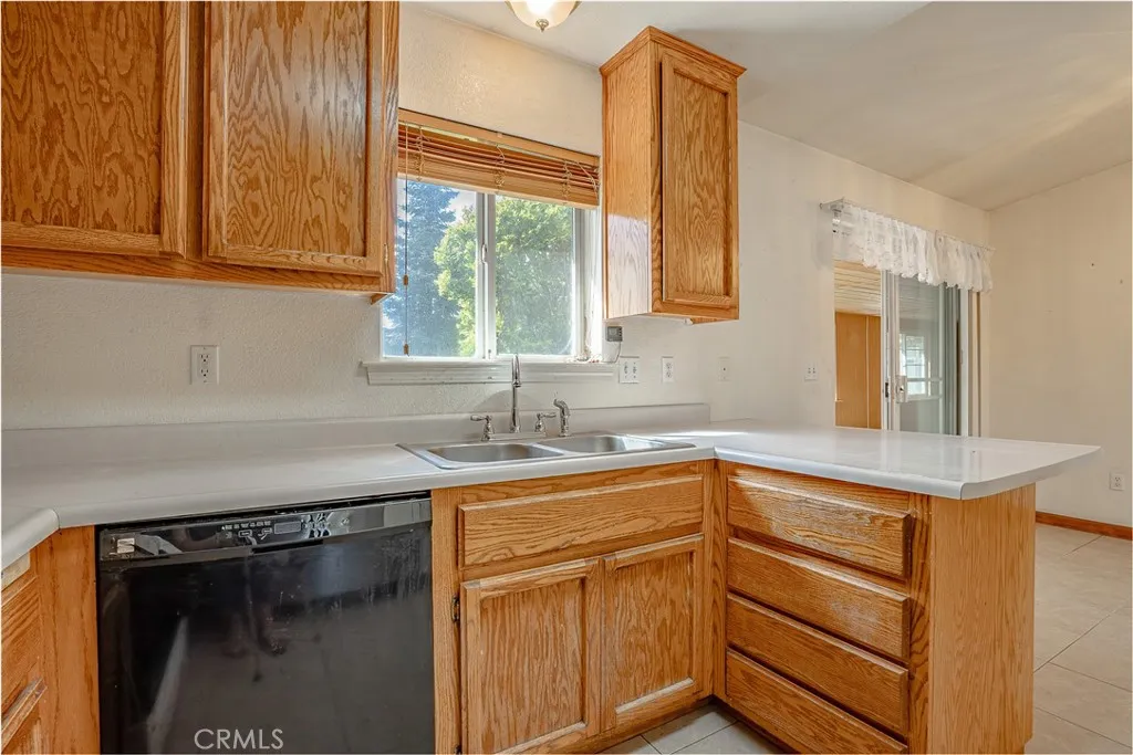 Additional image 10 of 430 N Spring St, Susanville, CA 96130