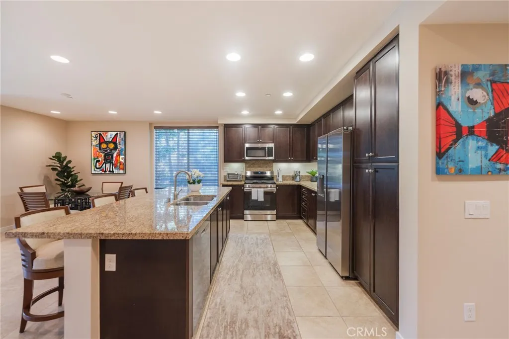 Additional image 15 of 81 Waldorf, Irvine, CA 92612