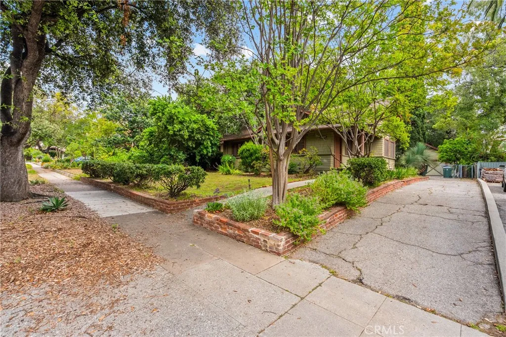 Additional image 69 of 1180 N Catalina Ave, Pasadena, CA 91104