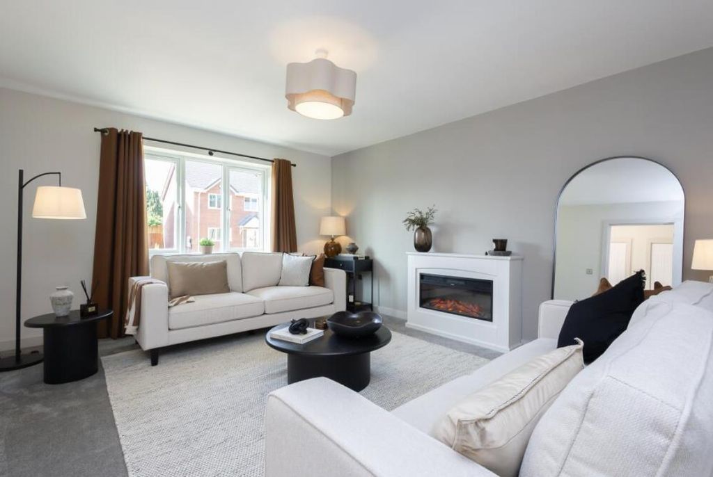 Additional image 2 of 4 bed property to rentNicholson Court, Kidderminster DY10