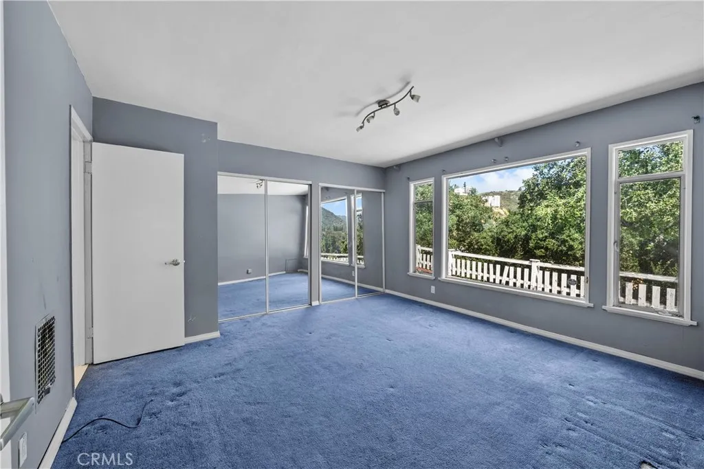 Additional image 17 of 649 Atkins Dr, Glendale, CA 91206