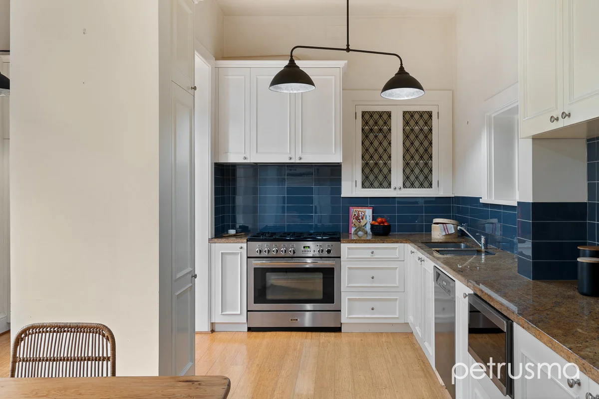 Additional image 9 of 555 Sandy Bay Road, Sandy Bay TAS 7005