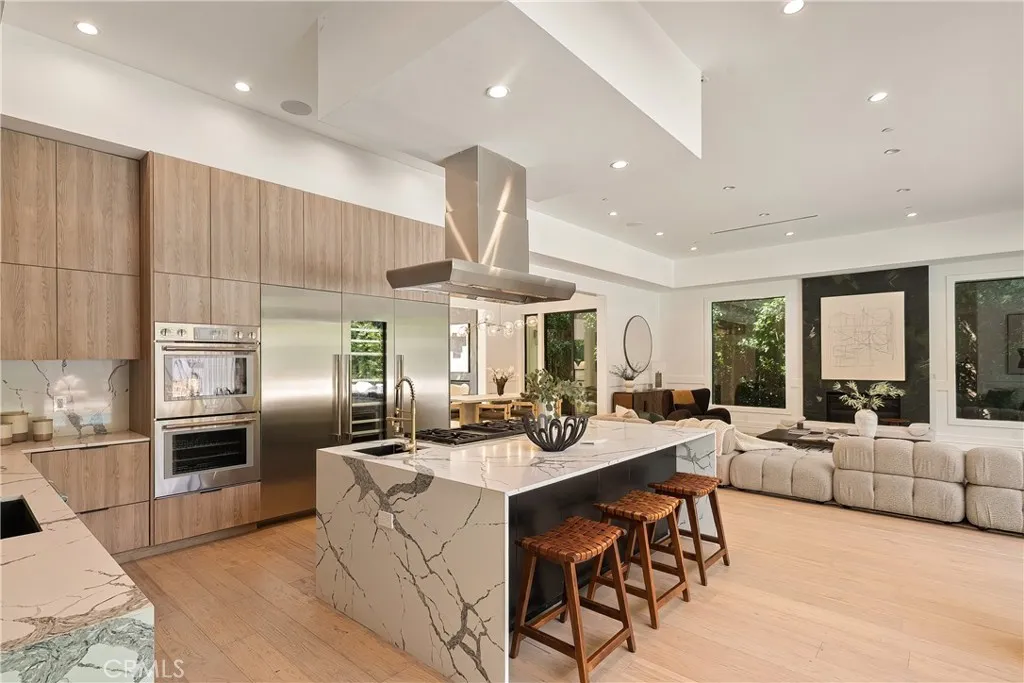 Additional image 19 of 11835 Kling Street, Valley Village, CA 91607