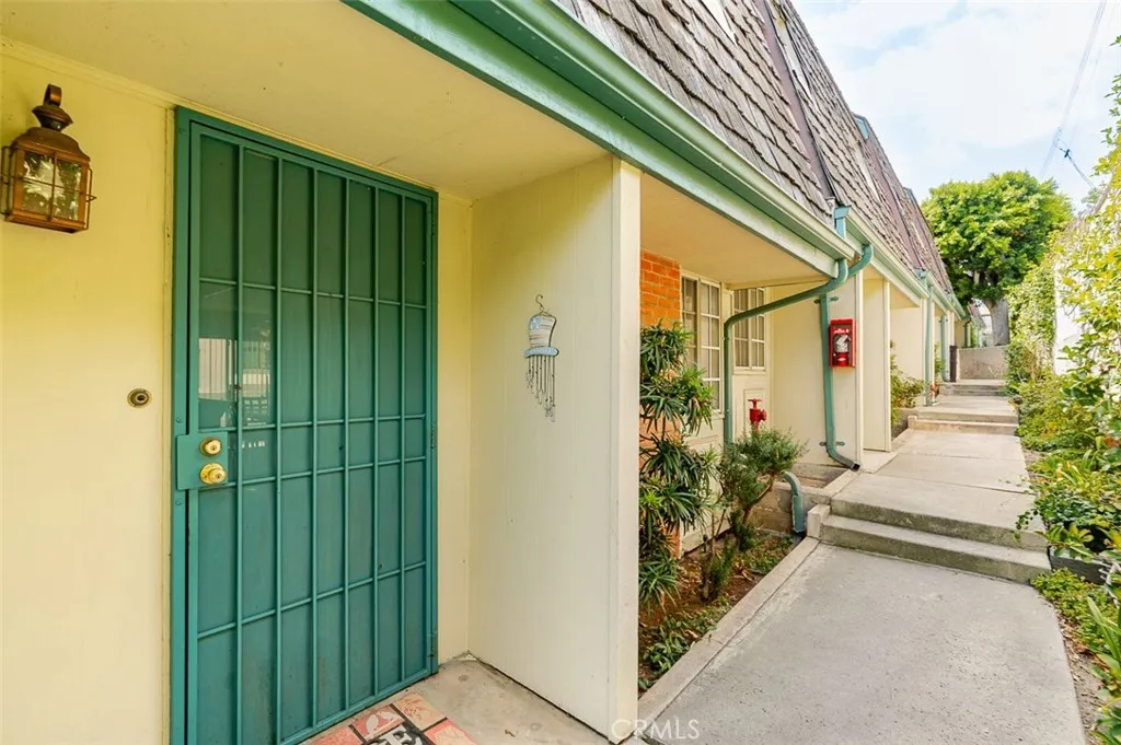Additional image 2 of 116 S Chapel Ave Unit J, Alhambra, CA 91801