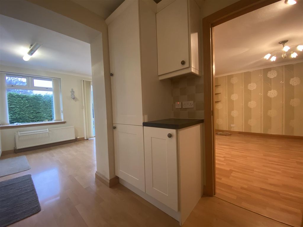 Additional image 12 of 2 bed semi-detached bungalow to rentMuirend Gardens, Perth PH1