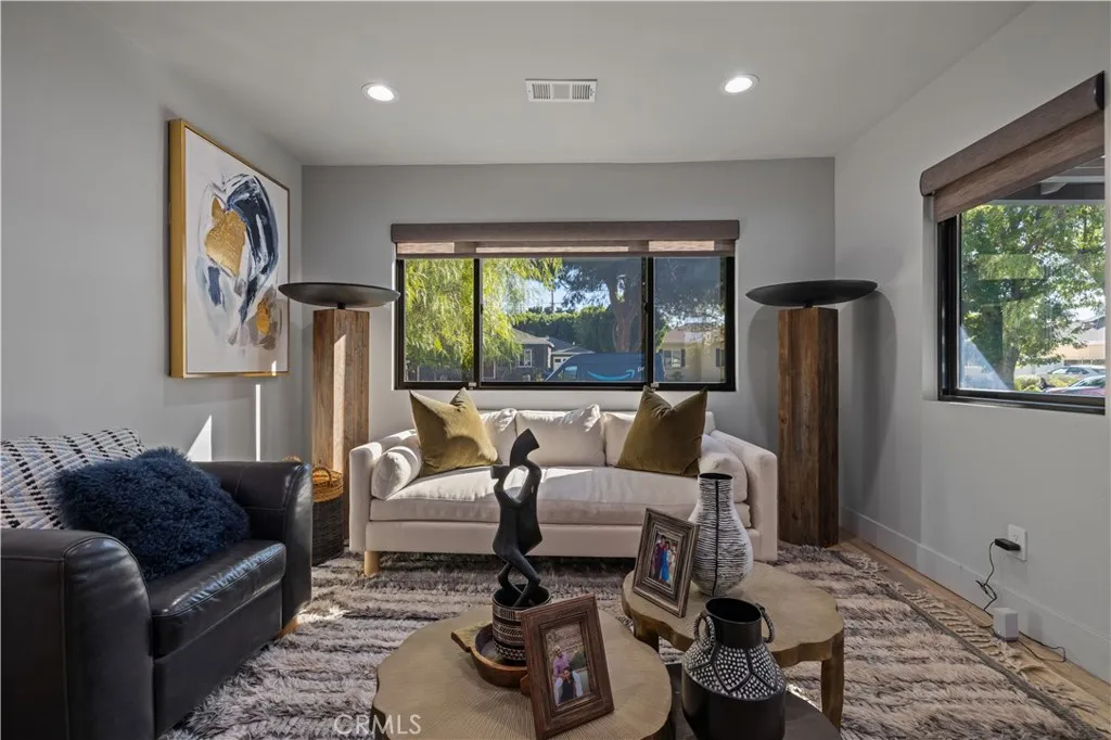 Additional image 77 of 17929 Martha Street, Encino, CA 91316