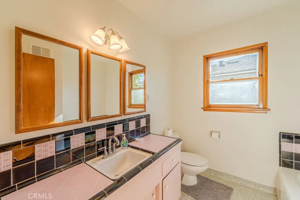 Additional image 24 of 10010 Lindale St, Bellflower, CA 90706